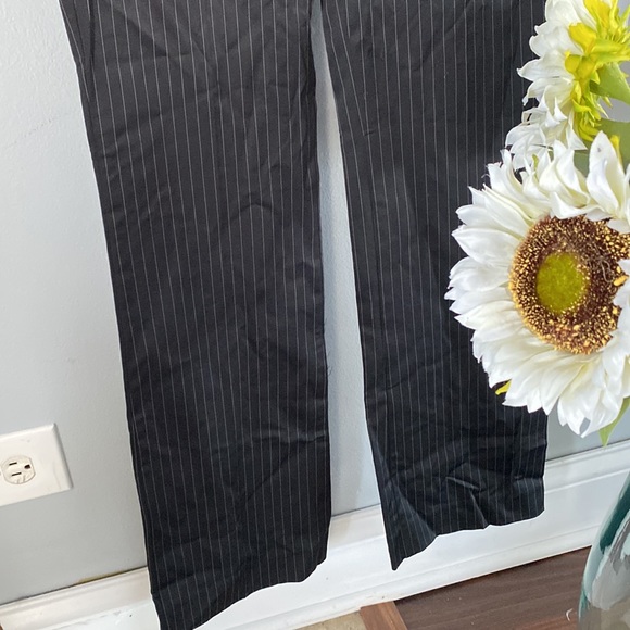 #133-Bebe Ava trouser striped pants - Picture 4 of 9